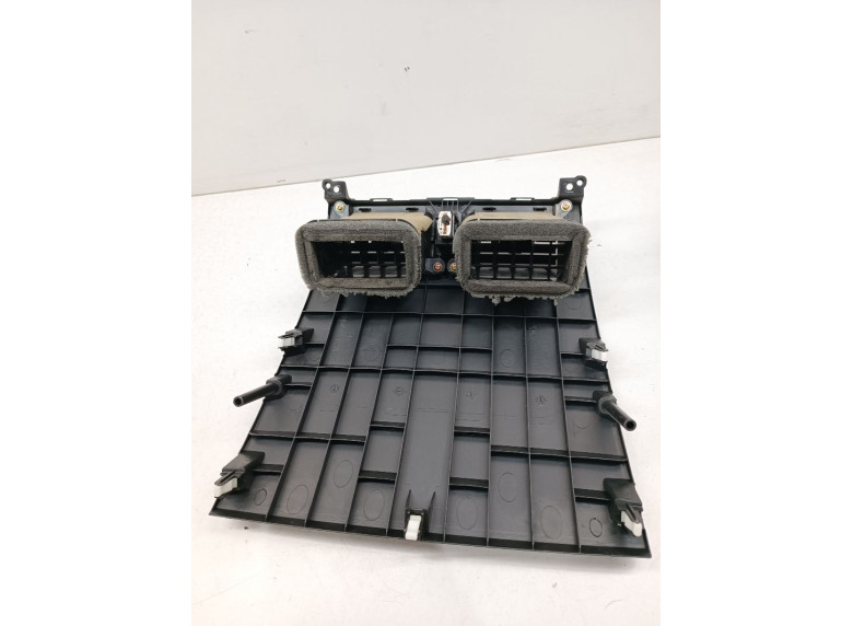 Дефлектор обдува салона к Mazda 3, 2007г.