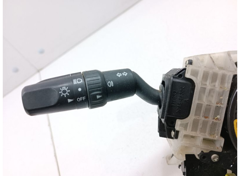 Переключатель поворотов к Mazda 3, 2007г.