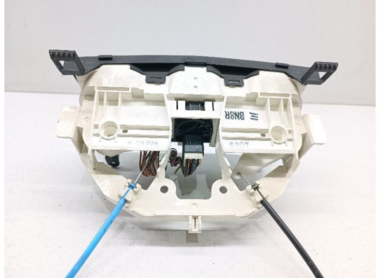 Блок управления печки/климат-контроля к Mazda 3, 2007г.