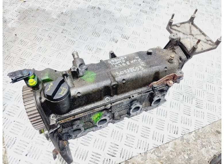 Головка блока цилиндров к Fiat Grande Punto, 2006г.