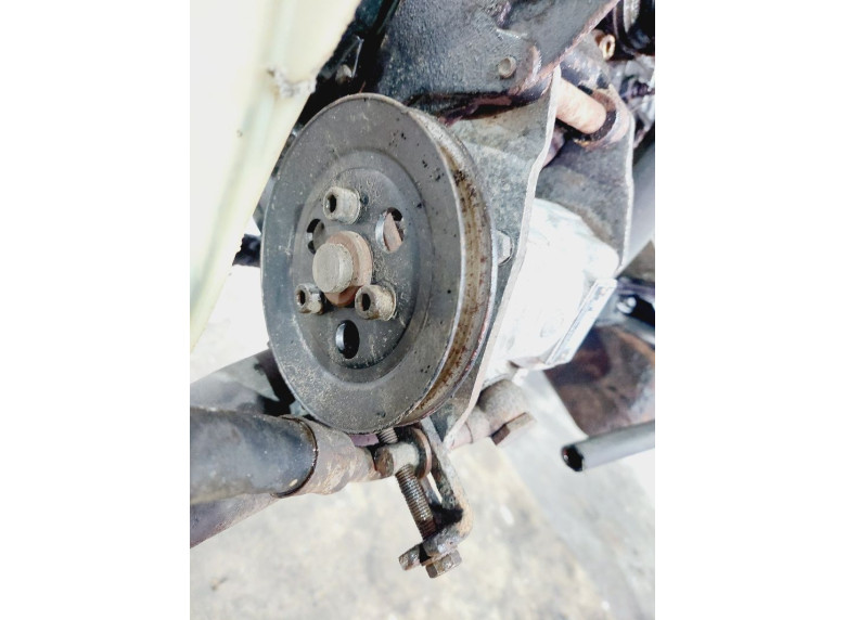 Шкив насоса гидроусилителя к Volkswagen LT, 1993г.