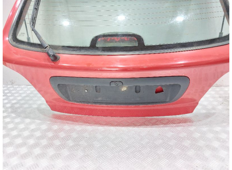 Крышка багажника (дверь 3-5) к Renault Megane, 1996г.