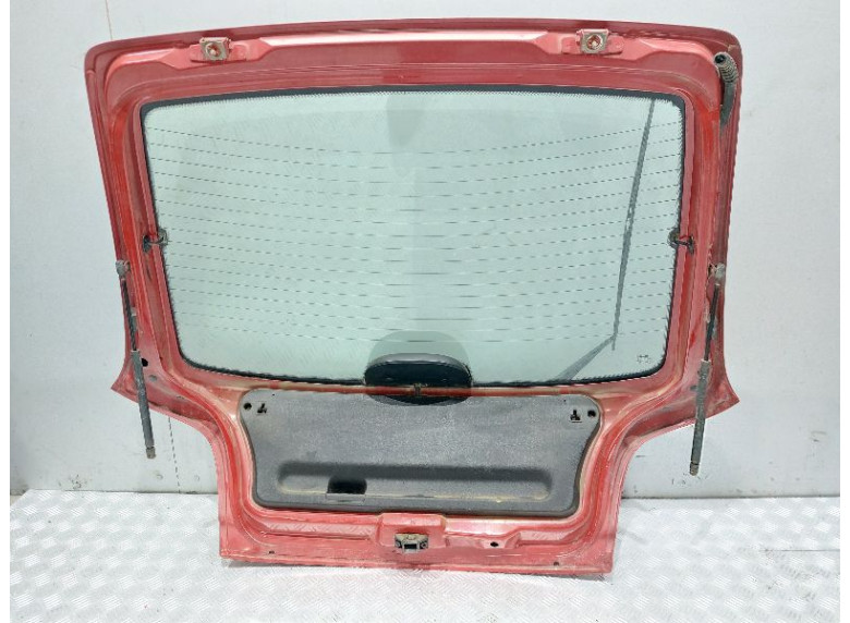 Крышка багажника (дверь 3-5) к Renault Megane, 1996г.