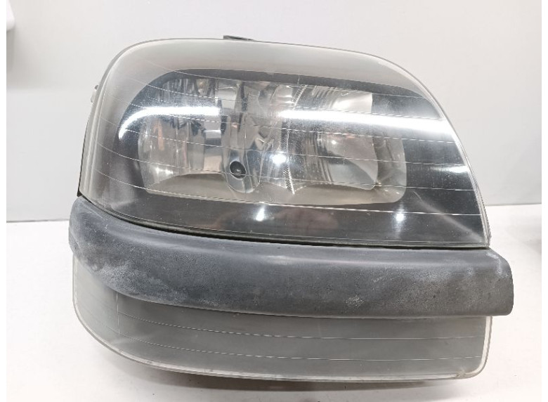 Фара правая к Fiat Doblo, 2001г.