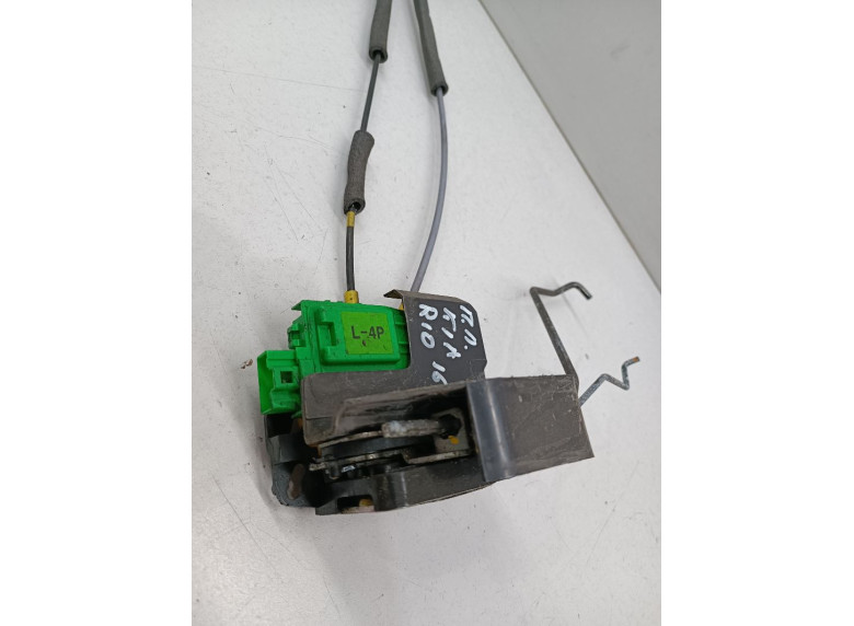 Замок двери передней левой к Kia Rio, 2016г.