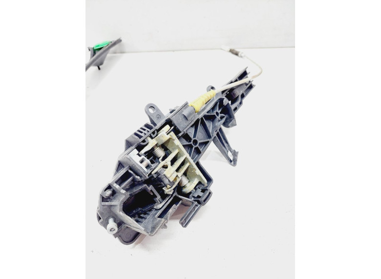 Ручка наружная передняя правая к BMW 1 E87/E81/E82/E88, 2006г.