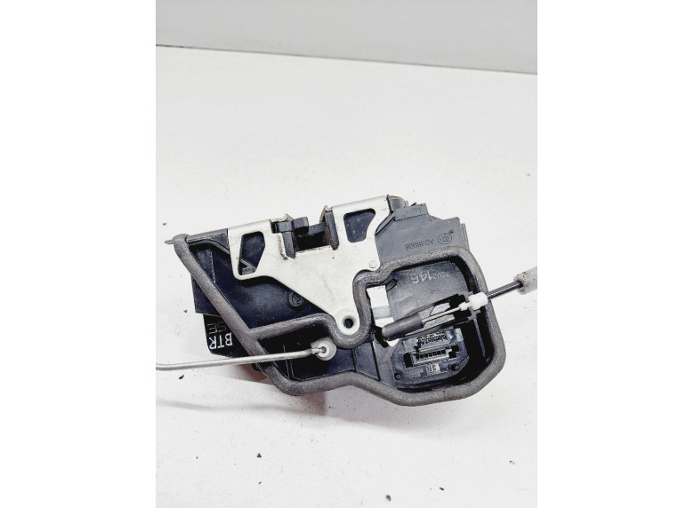 Замок двери передней правой к BMW 1 E87/E81/E82/E88, 2008г.