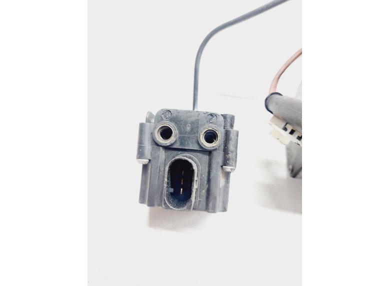 Компрессор пневмоподвески к BMW 5 F10/F11/GT F07, 2011г.