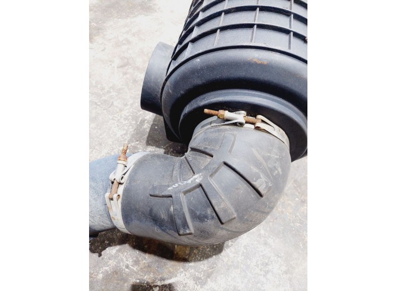 Патрубок воздушного фильтра к Патрубок воздушного фильтра к DAF LF undefined г. LF