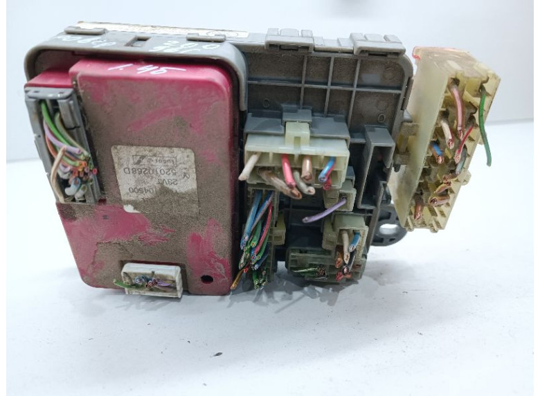 Блок предохранителей к Блок предохранителей к Rover 200 undefined г. 200