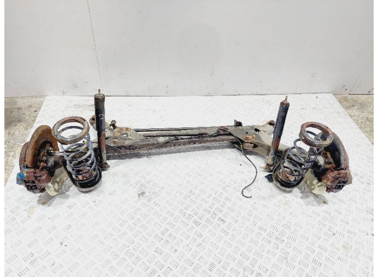 Балка подвески задняя к Volvo C70