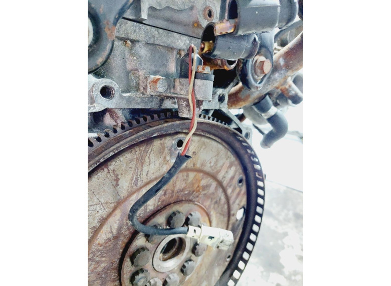 Датчик коленвала к Volvo C70