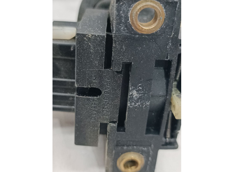 Переключатель поворотов к Переключатель поворотов к Volvo C70 undefined г. C70