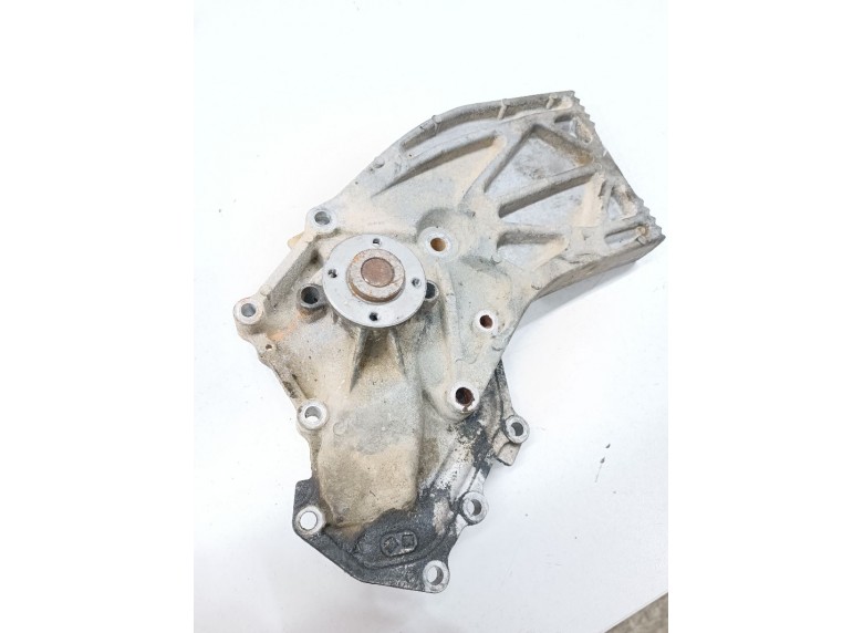 Помпа к Renault Master