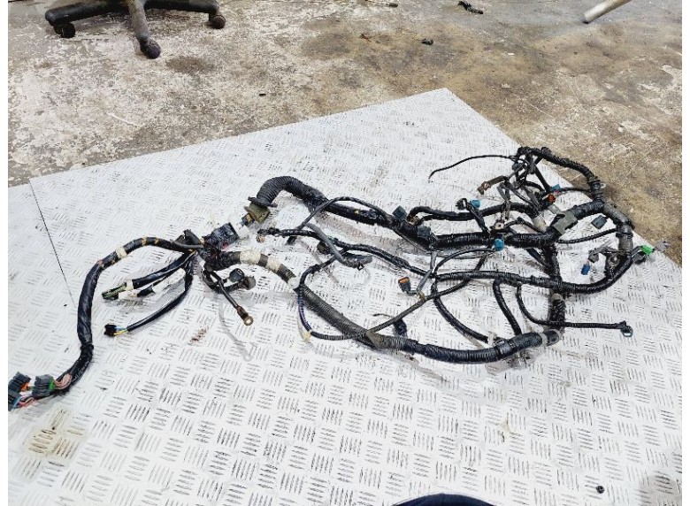 Проводка двигателя к Suzuki XL7