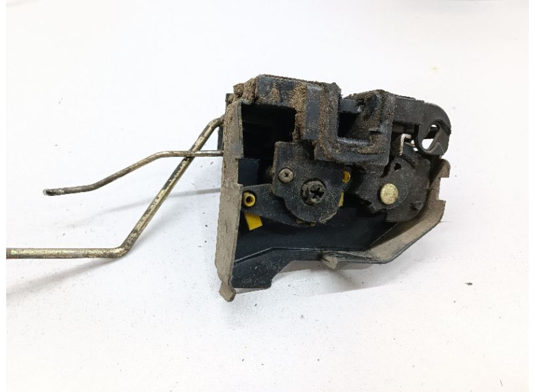 Замок двери передней правой к Hyundai Getz, 2003г.