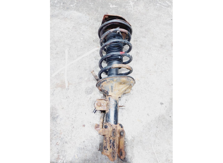 Амортизатор передний левый к Hyundai Getz, 2003г.