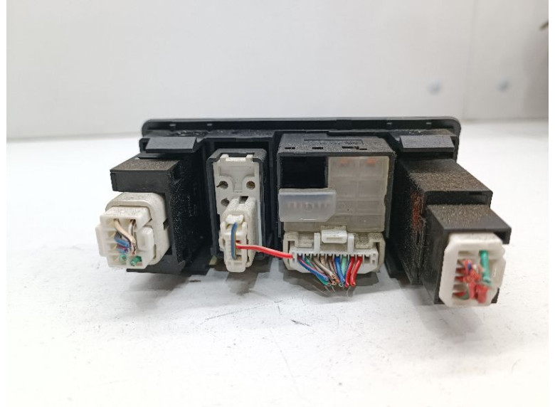 Джойстик регулировки зеркал к Geely SC7, 2013г.