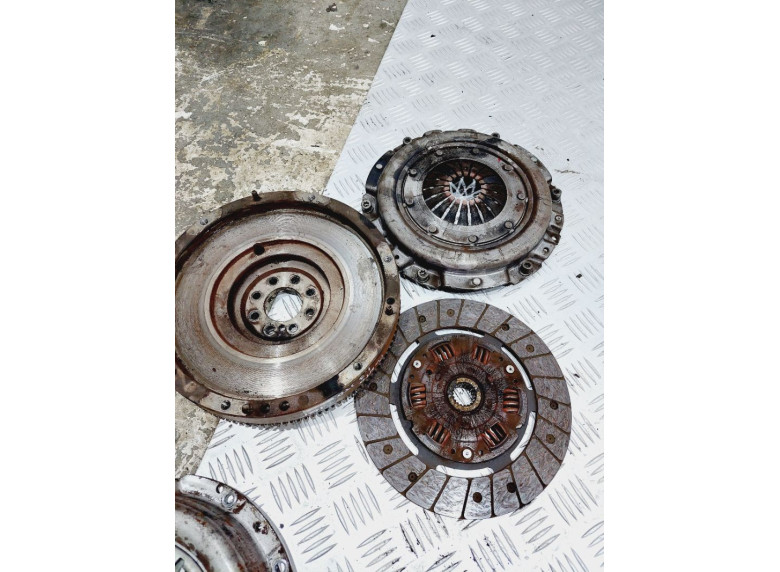 Комплект сцепления к Fiat Punto, 2010г.