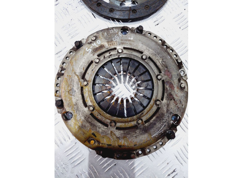 Комплект сцепления к Volvo S40, 2005г.