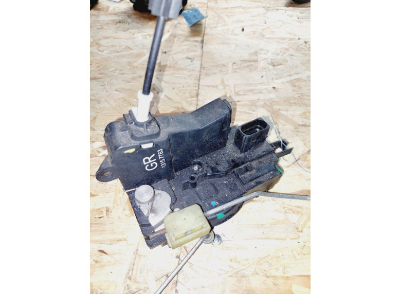 Замок двери передней левой к Opel Signum, 2004г.