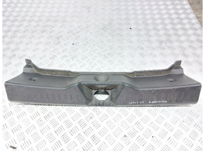 Пластик багажника к Geely Emgrand X7, 2017г.