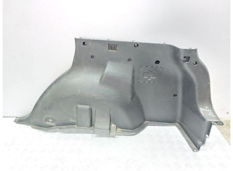 Обшивка багажника к Geely Emgrand X7, 2017г.