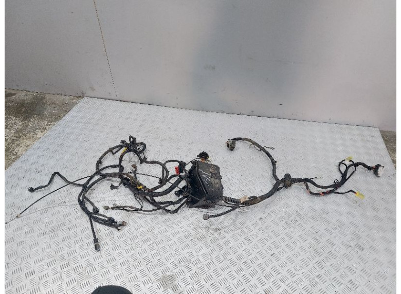 Блок предохранителей к Geely Emgrand X7, 2017г.