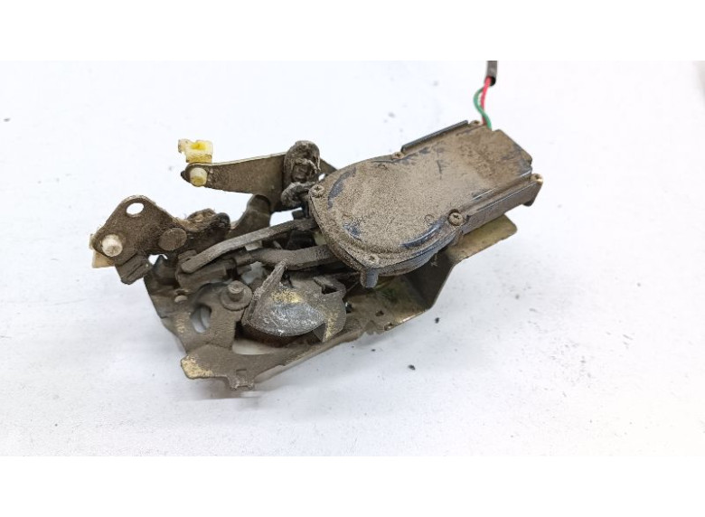 Замок двери задней правой к Замок двери задней правой к Mazda Demio undefined г. Demio