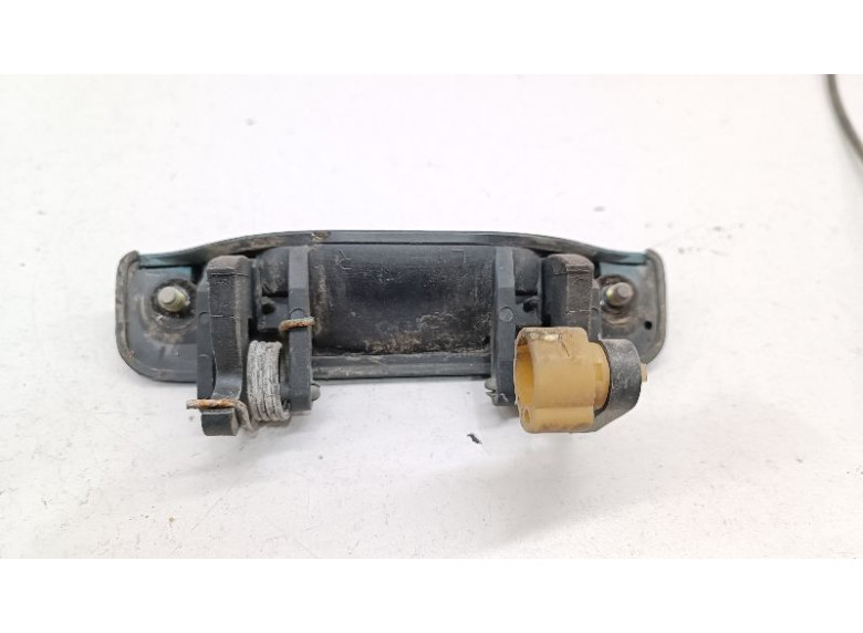 Ручка наружная задняя левая к Ручка наружная задняя левая к Mazda Demio undefined г. Demio