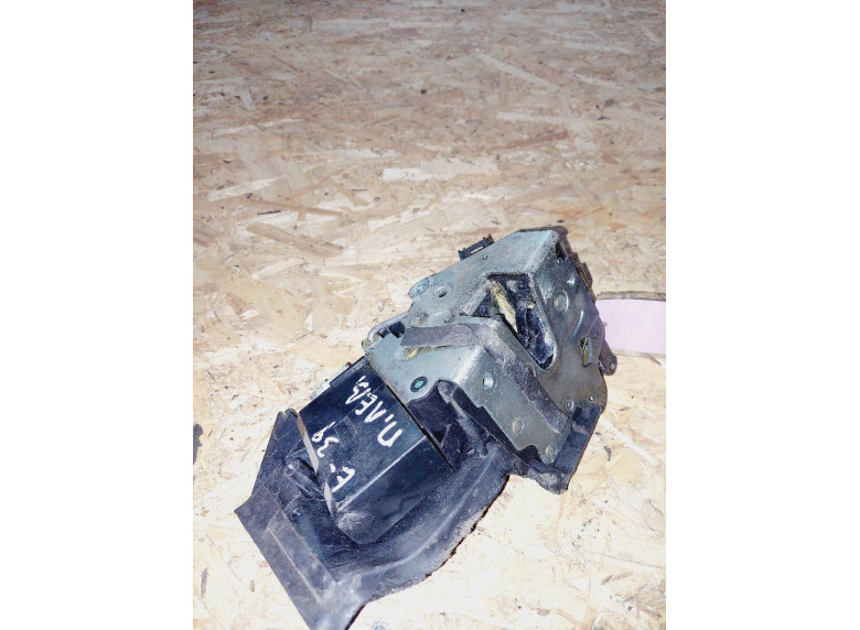 Замок двери передней левой к BMW 5 E39, 1998г.