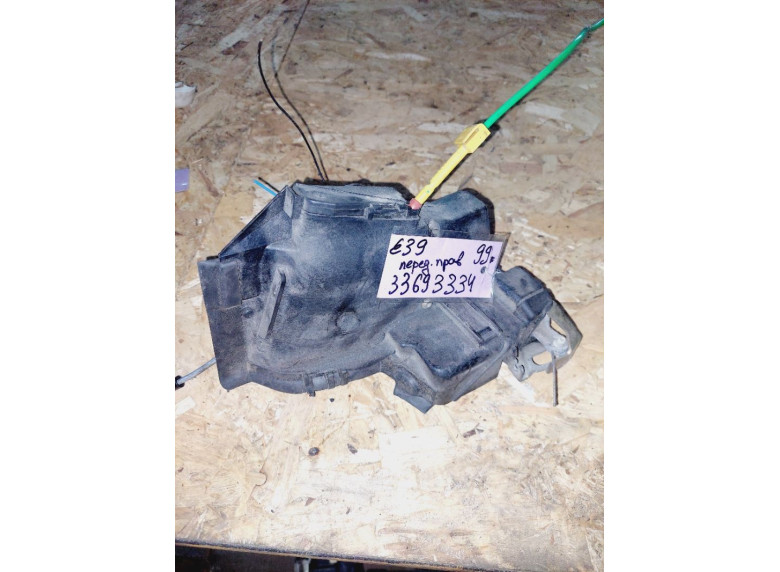 Замок двери передней правой к BMW 5 E39, 1999г.