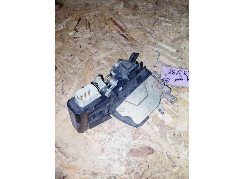 Замок двери передней правой к BMW 5 E39, 1998г.