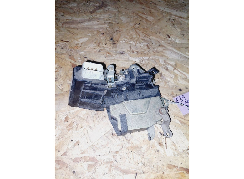 Замок двери передней правой к BMW 5 E39, 1997г.