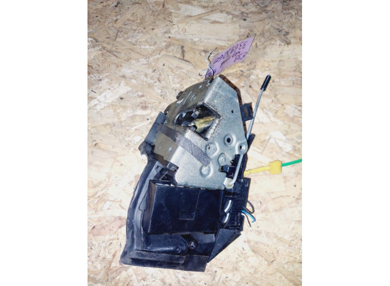 Замок двери передней правой к BMW 5 E39, 1999г.