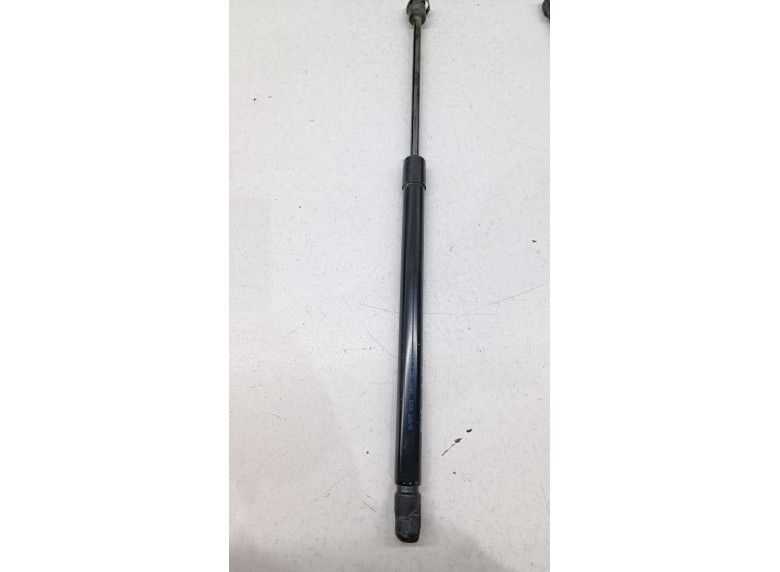 Амортизатор крышки багажника (3-5 двери) к Geely Emgrand X7, 2017г.