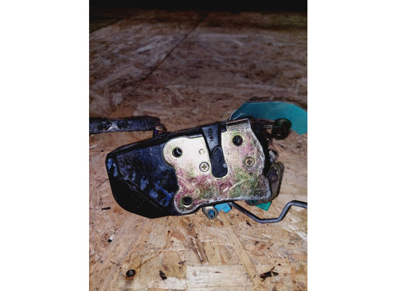 Замок двери передней левой к Замок двери передней левой к Chrysler Voyager undefined г. Voyager