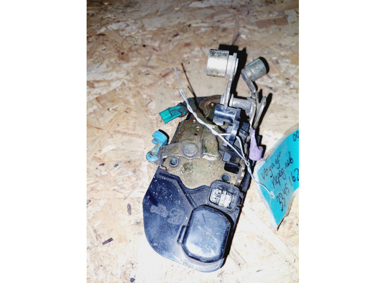 Замок двери передней левой к Chrysler Voyager