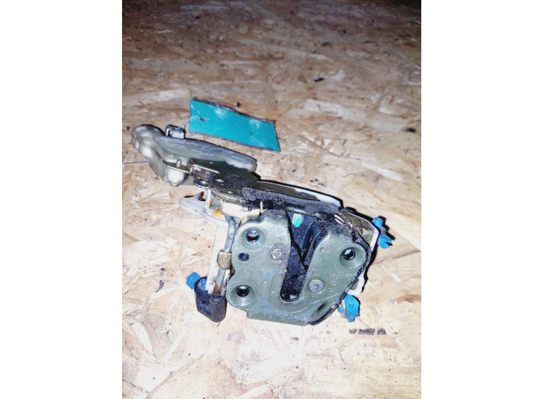 Замок двери передней правой к Замок двери передней правой к Nissan Sentra undefined г. Sentra