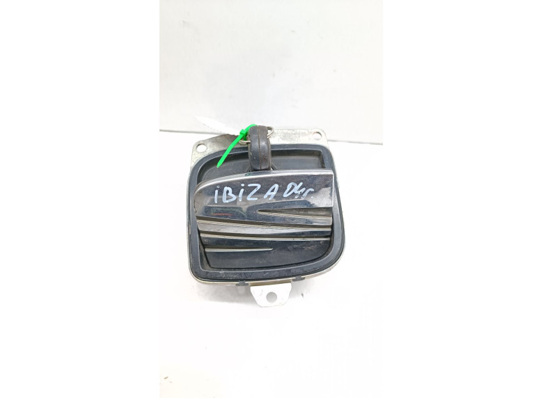 Кнопка открытия багажника к Seat Leon, 2004г.