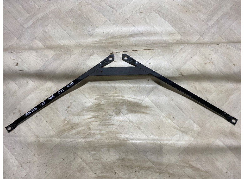 Распорка стоек к BMW 3 F30/F31/GT F34, 2017г.