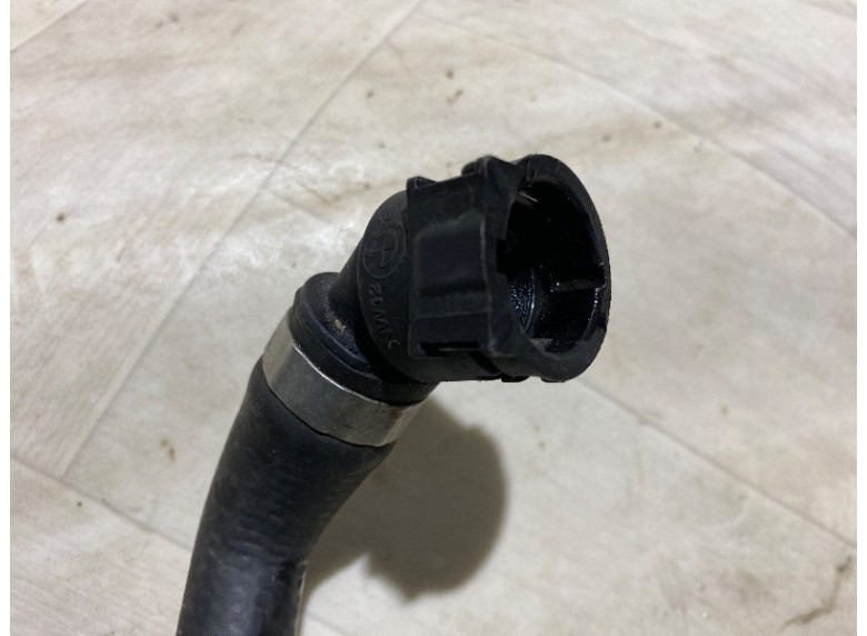 Патрубок радиатора к BMW 3 F30/F31/GT F34, 2017г.