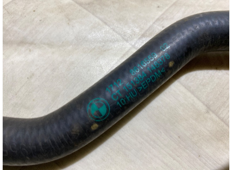 Патрубок радиатора к BMW 3 F30/F31/GT F34, 2017г.