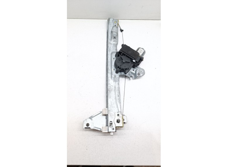 Стеклоподъемник электрический передний правый к Peugeot 308