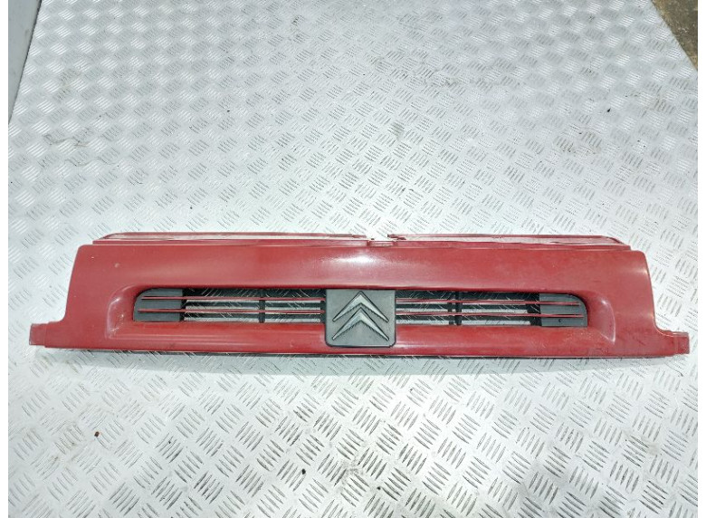 Решетка радиатора к Citroen Jumpy, 1999г.