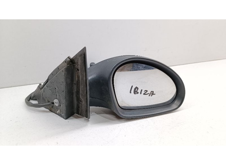 Зеркало наружное правое к Seat Ibiza, 2003г.