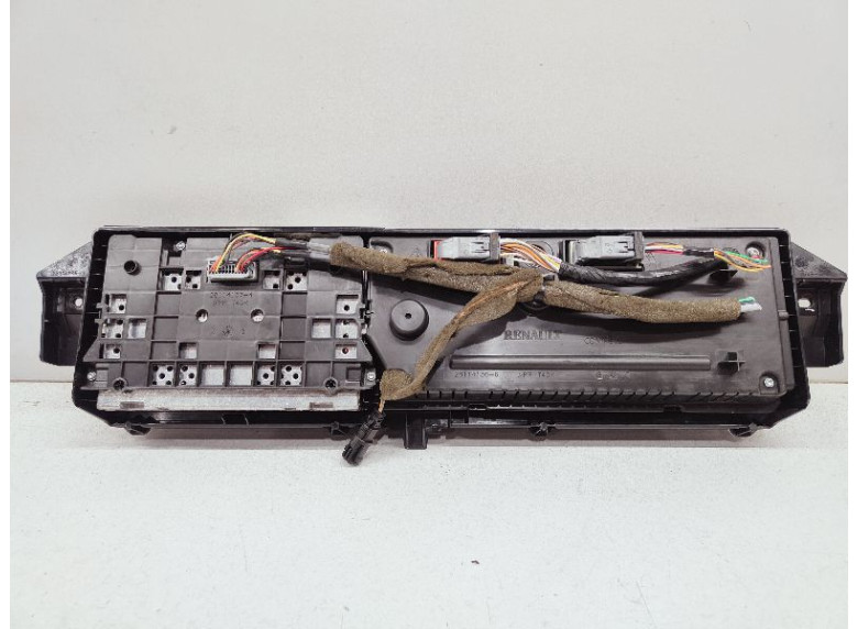 Щиток приборов (приборная панель) к Renault Espace, 2006г.