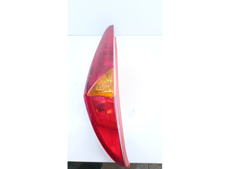 Фонарь задний левый к Fiat Punto, 1999г.