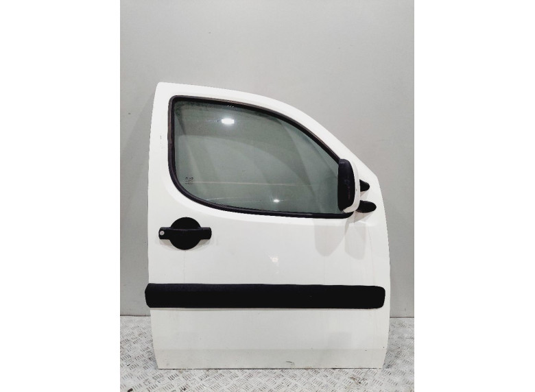Замок двери передней правой к Fiat Doblo, 2008г.