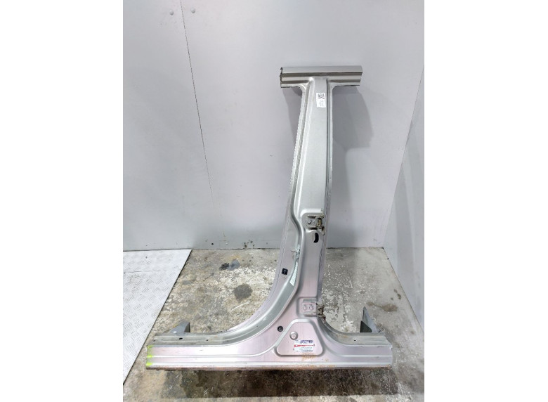 Стойка кузовная центральная левая к Nissan X-Trail